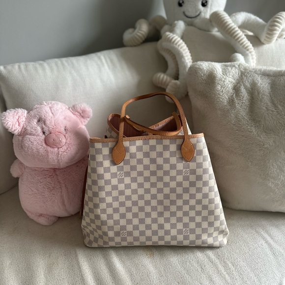 LV Neverfull GM - Picture 11 of 15